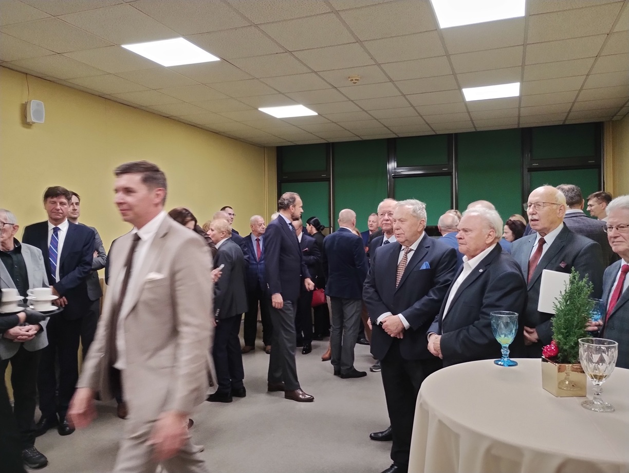 IMG 20251218 171134559 HDR